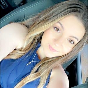 Meet your Posher, Alaina